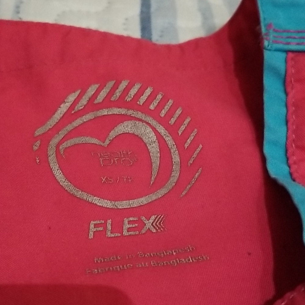 Scrub top - Picture 4 of 5
